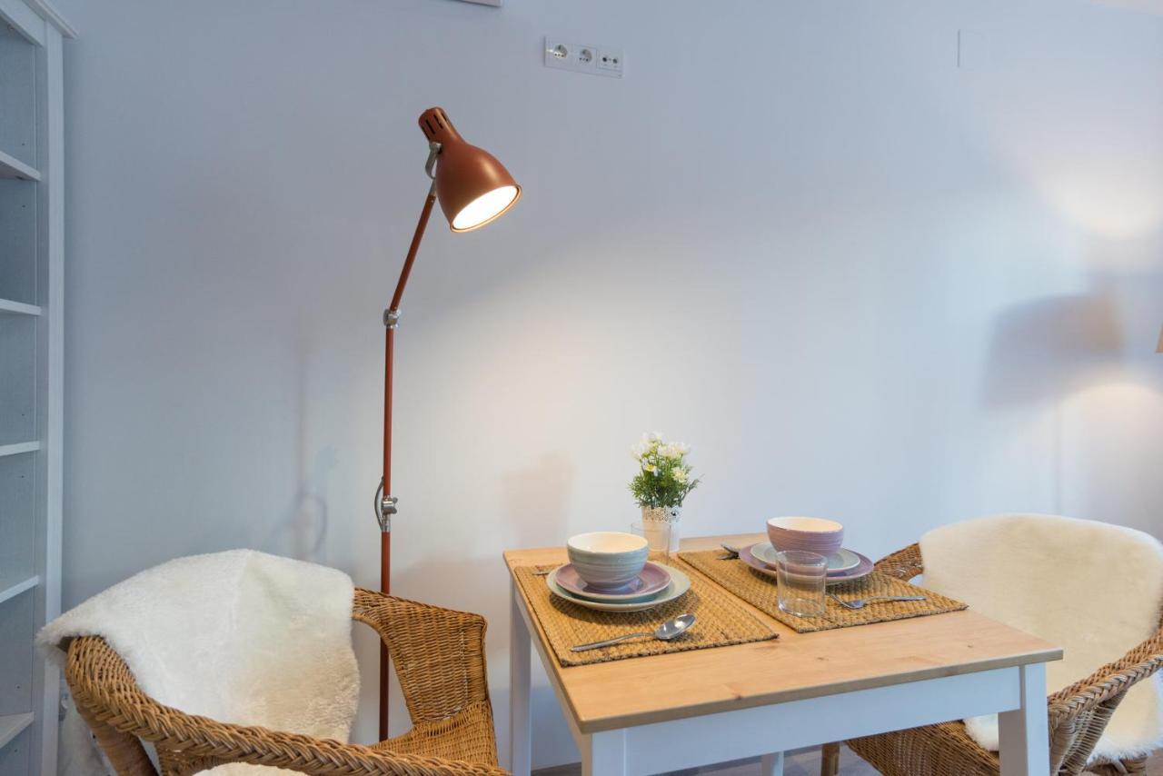 Sharingco Atarazanas Premium Loft VI Apartment มาลากา ภายนอก รูปภาพ